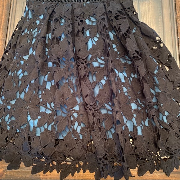 Romeo Juliet Couture Teal and Black Lace Dress size M - Picture 3 of 15